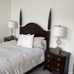 Queen Bed Frame (no Mattress)