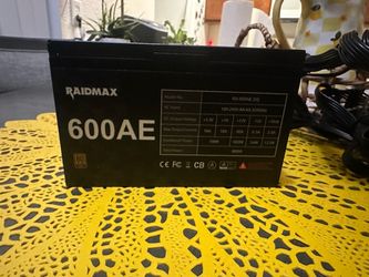 RAIDMAX 600W 80+ Gold PSU – Almost Brand New