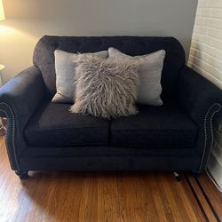 Sofa Set And Table With Rug 