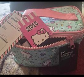 Hello Kotty makeup organizer