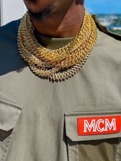 Diamond Cuban Link Chains (18k Gold)