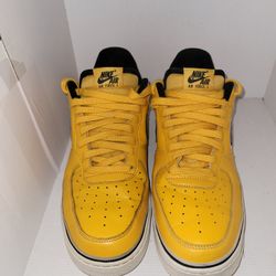 Nike Air Force 1 Low