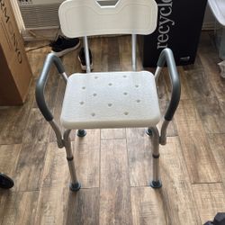 Drive Medical Shower Chair with Back & Padded Arms - Adjustable Height Bath Seat for Safety & Comfort - Lightweight Aluminum Construction- 350 Lb Capa