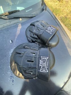 Focus Mitts For Boxing