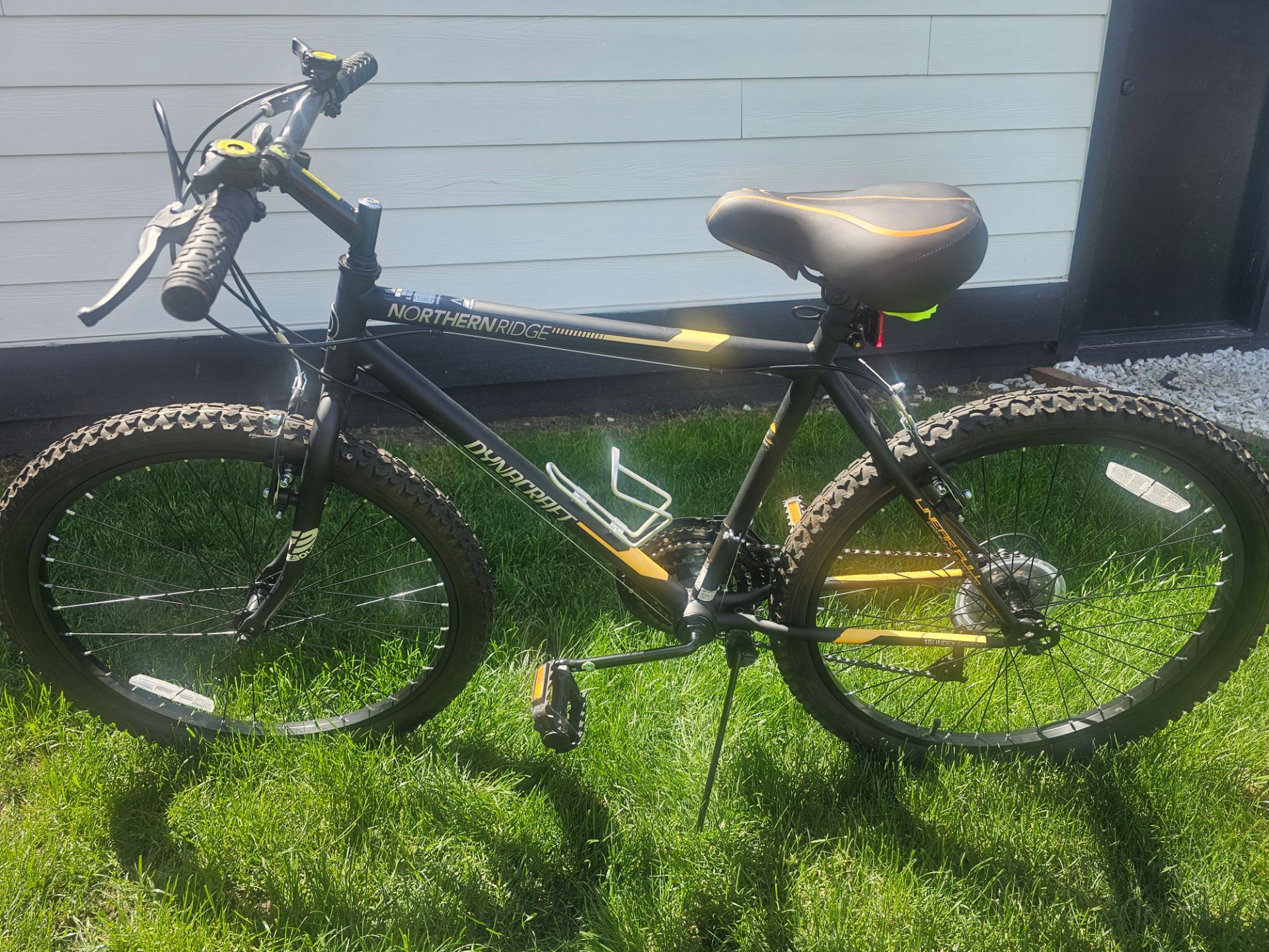 DYNACRAFT BIKE