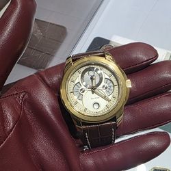 Citizen Eco-Drive Calendrier moonphase men's watch (Model: BU0082- 06P) 