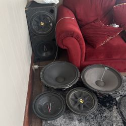 Bass Box Car Audio Speakers Kicker 12’ 18’