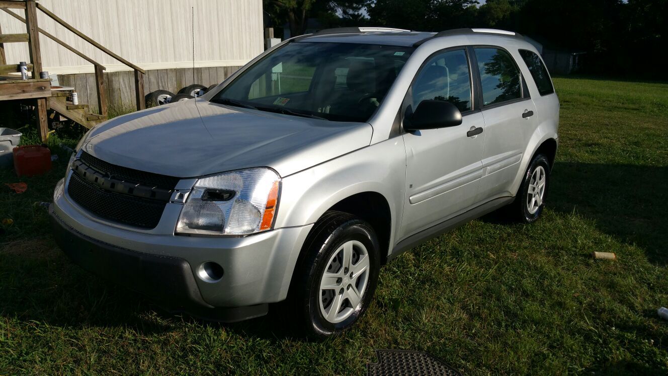 THE SNOW COMING!!! 2006 CHEVY EQUINOX ALL WHEEL DRIVE