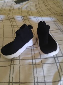 Infants shoes