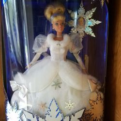 Holiday Princess Cinderella Barbie 1996 Collectible