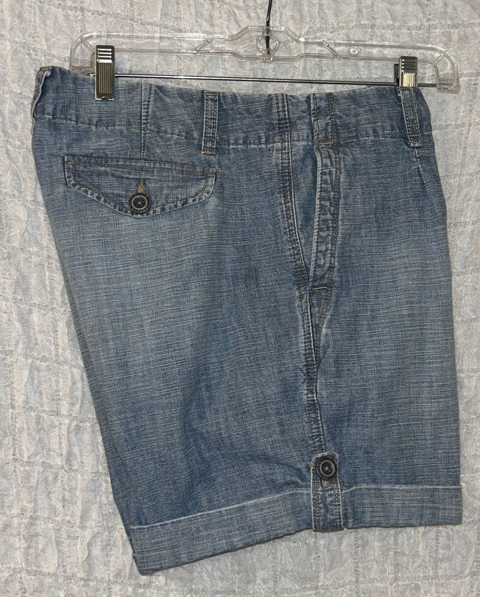 Eddie Bauer: Denim Cuffed Shorts, Cotton, Size: 8