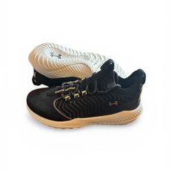 Under Armour Harper 9 Turf Baseball Softball Shoes Size 9, 9.5, 10.5