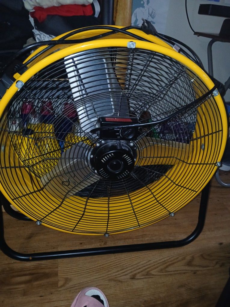 A Brang New Fan And A Exercise Bike