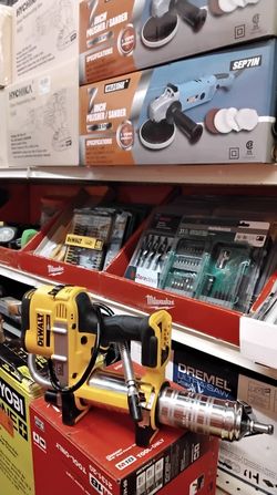 DEWALT 20V MAX CORDLEES GREASE GUN (TOOL ONLY)