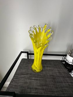 90’s vase