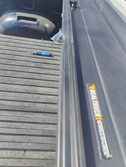 Roll n lock Toyota tundra 2022-2026