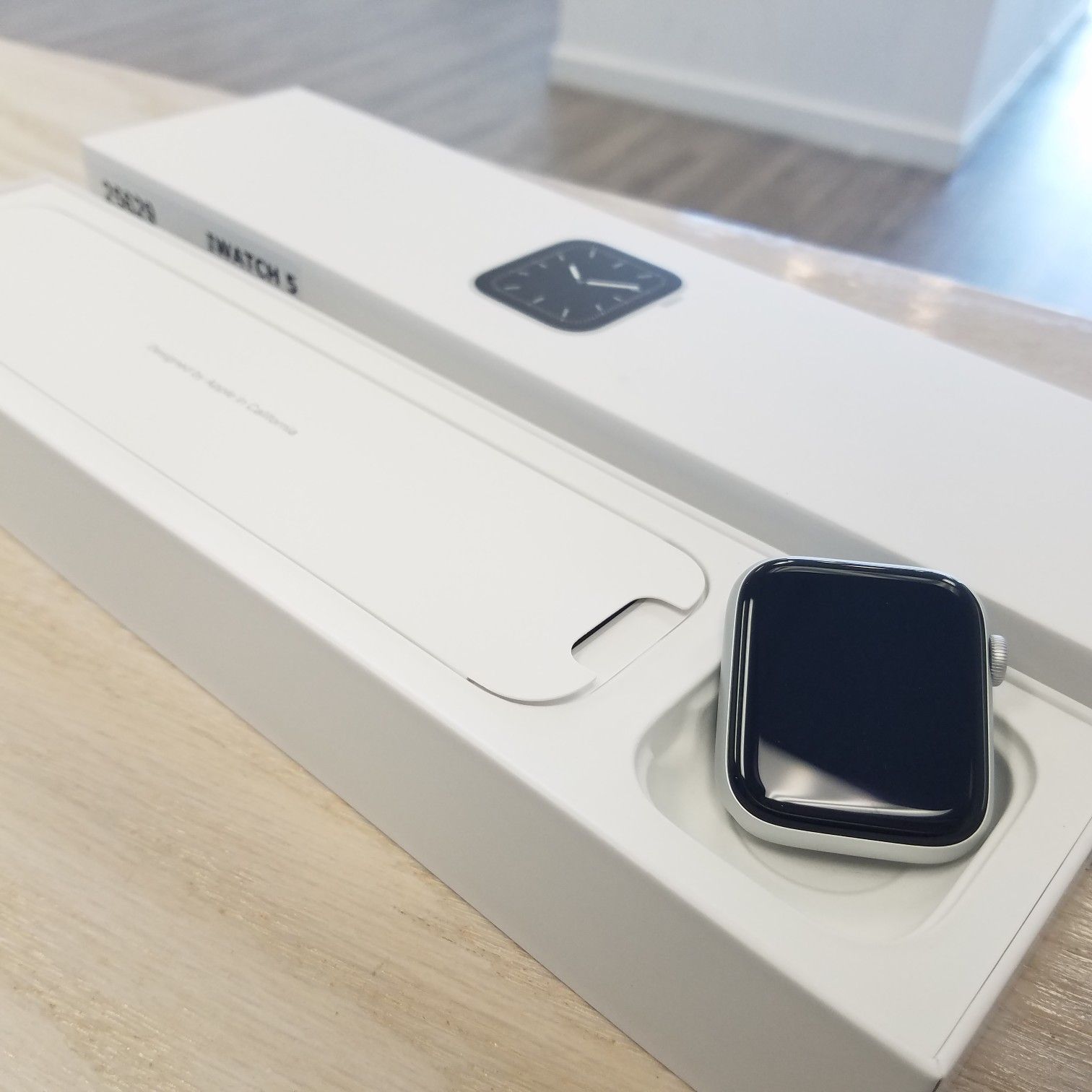 Apple Watch Series 5 44MM