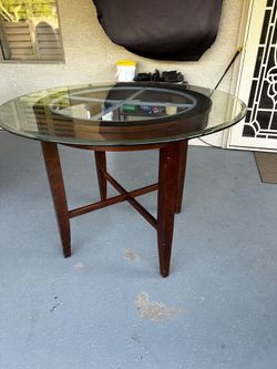 Dining Table Round