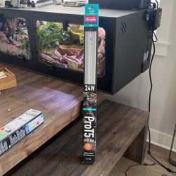 Arcadia 24W ProT5 12% UVB kit Reptile light