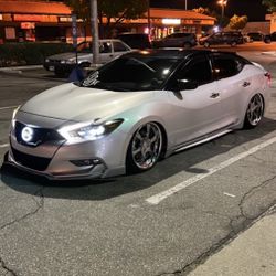 2016 Nissan Maxima Headlights 