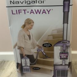 SHARK  NAVIGATOR VACUUM CLEANER 