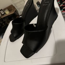 a new day Vivi Wedge Mule Heels 7.5 