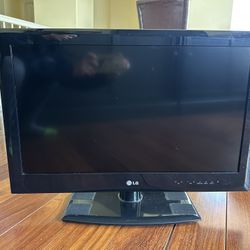 26 INCH LG TV (26LE5300) Missing Power Corr