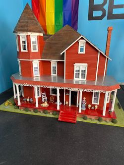 Antique Dollhouse Handmade