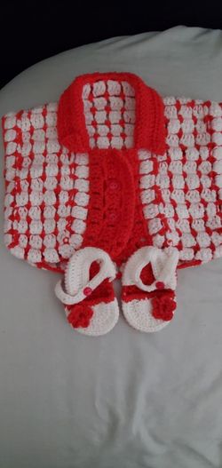 Baby crochet poncho & shoes/poncho y zapatos tejidos para bebé