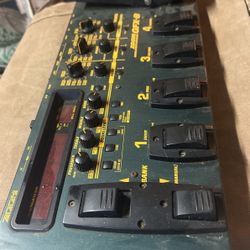 ZOOM GFX-8 Guitar Effects Processor