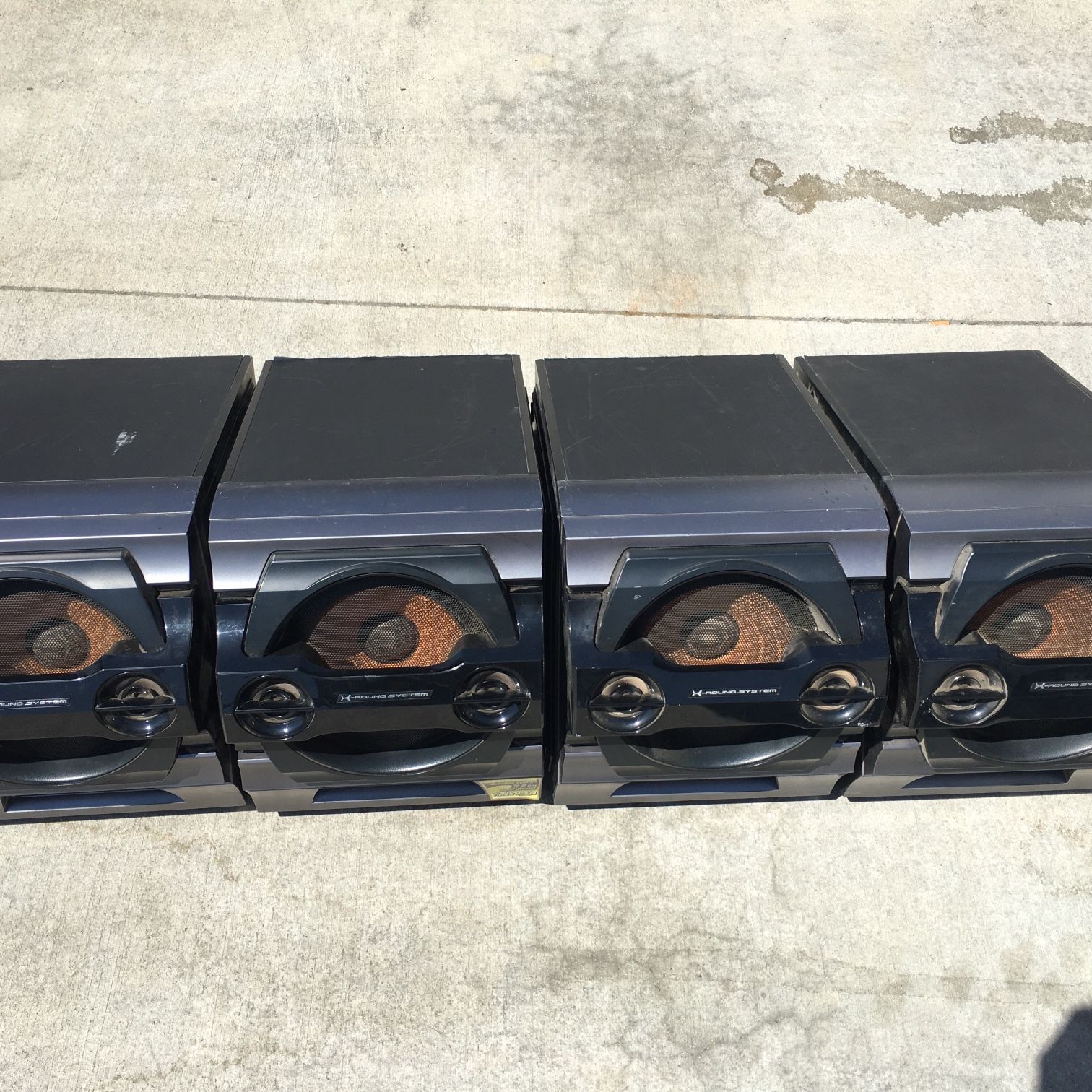 Sony Stereo Speakers (Read Description) for Sale in Garden