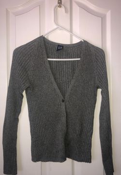 Grey cardigan