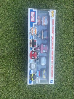 Funko pop Spiderman; 5 different spidermen included