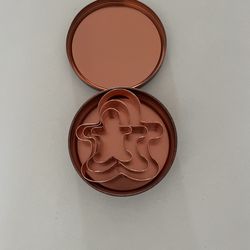 Cookie Shapes With Round Small Tin