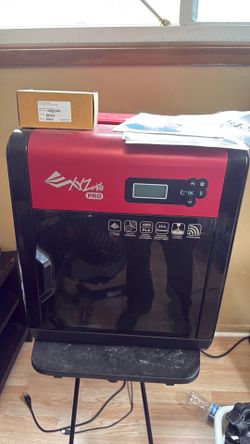 XYZprinting da Vinci Pro 3D Printer – Works – Heated Bed – PLA/ABS