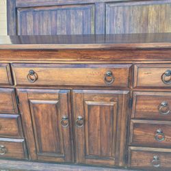 King Bedroom Set With Like New Mattress