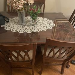 Gorgeous Wood Dining Room Table With Glass Top