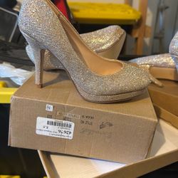 Sparkly Heels Gold/ Rhinestones 2 Pars 5 1/2 & 6