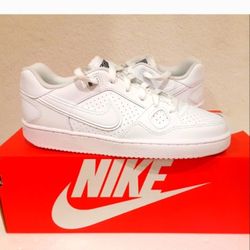 Nike Multiple Sizes Read Below