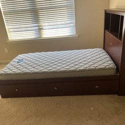 Twin Bedroom Set