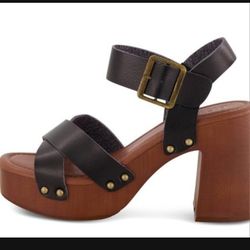 Dunes Women's Patsy  Faux Leather Wood Sandal and Comfort Foam and LiteSole Technology, Wide Widths