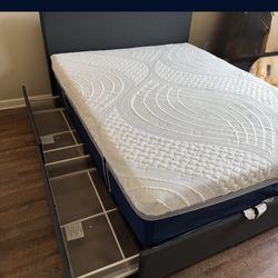 Queen Size Upholstered Bed Frame with 4 Storage Drawers Very Clean and Excellent Condition