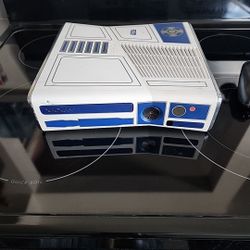 Star Wars Xbox 360 w/ Kinect, Games, Wireless Remote – Working
