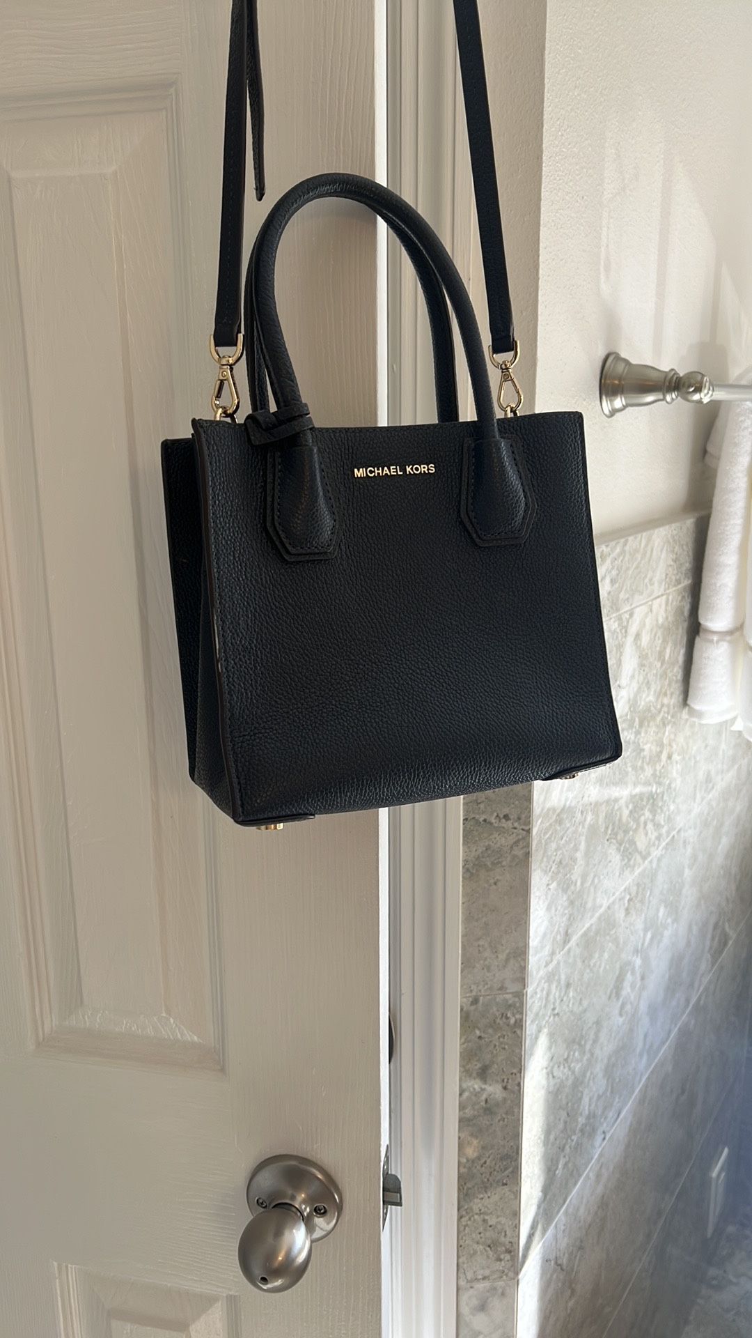 Michael Kors Leather Crossbody Bag