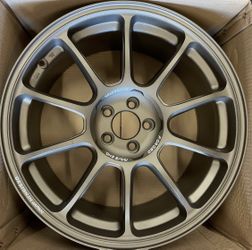 NEW SET 18 INCH ZE40 RAYS STYLE WHEELS RIMS 18X8.5 +42 5X114.3 LEXUS HONDA INFINITI