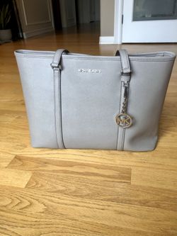 Michael Kors tote