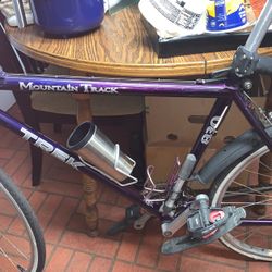 Trek Mountain Track Bike 830 21 Speed Bike