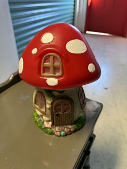 Solar Powered Mushroom Light
