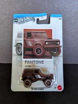 Hot Wheels Silver Series Pantone