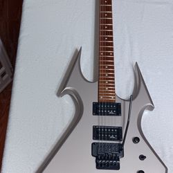 BC Rich Platinum Pro Series  East Electric Guitar